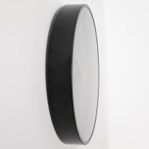 Salado Round Modern Analogue Wall Clock In Black