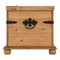 Central Wooden Blanket Box With 1 Door In Oak