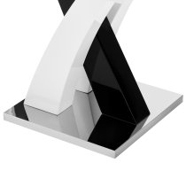 Axara High Gloss Lamp Table Square In White And Black