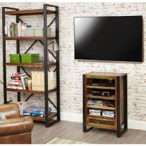 London Urban Chic Wooden Entertainment Cabinet With 4 Shelf