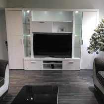 Roma Entertainment Unit White With High Gloss Fronts And LED