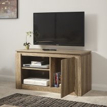 Camerton Wooden Compact LCD TV Stand In Oak With 1 Door