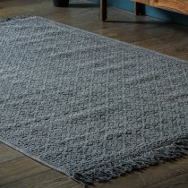 Buena Cotton Aztec Pattern Rug In Charcoal