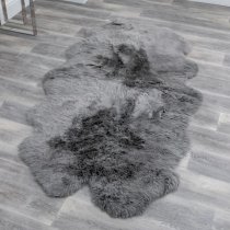 Ladson Quad Sheepskin Rug In Grey