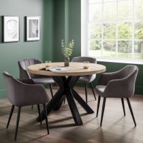 Bacca Round Wooden Dining Table In Oak