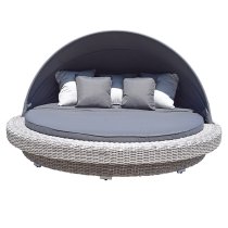 Maona Large Round Wicker Weave Daybed In Fine Grey