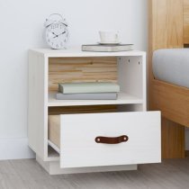 Epix Pine Wood Bedside Cabinet With 1 Drawer In White